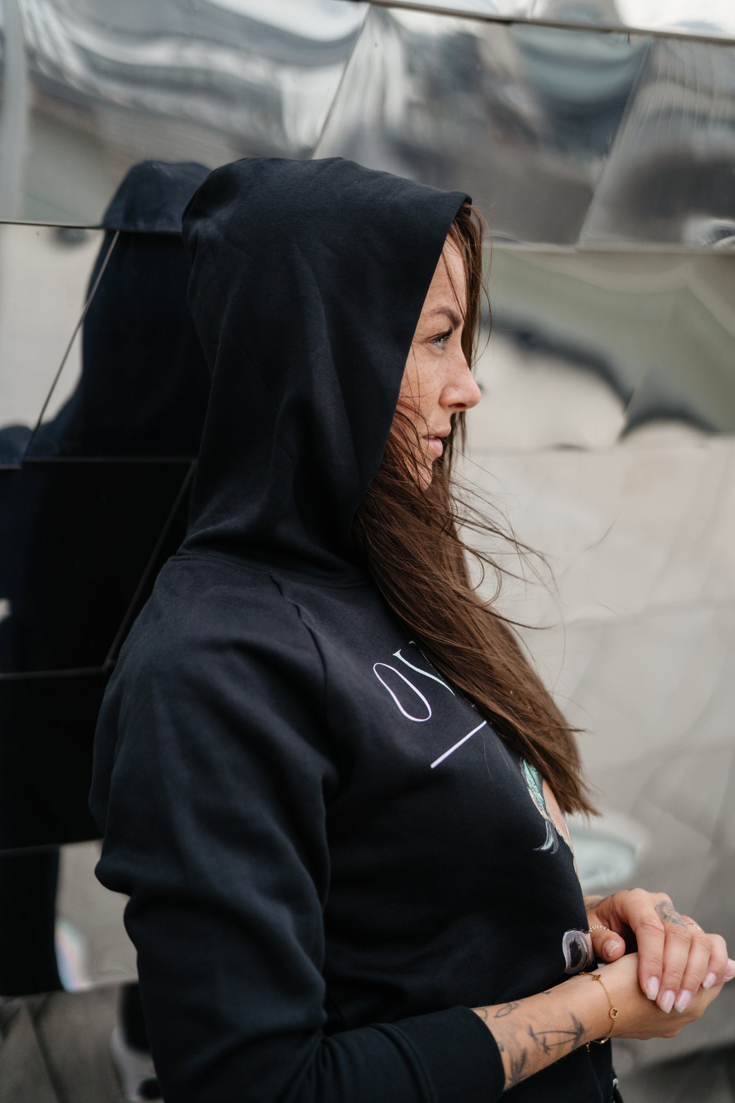 Overthinking black | Cropped Hoodie - Bower Hoodie ST/ST