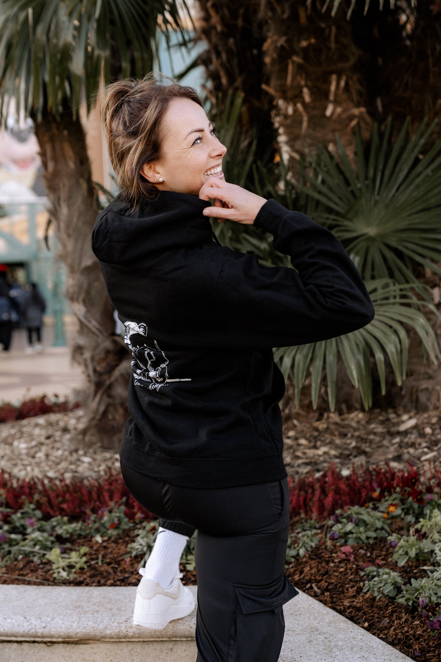 OVERTHINKING | HOODIE - BLACK